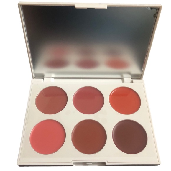 Iconic London Multi Use Lip & Cheek Palette - Picture 3 of 6